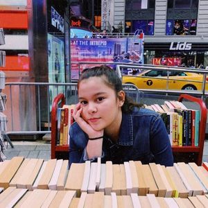 Meet your Posher, Veronica